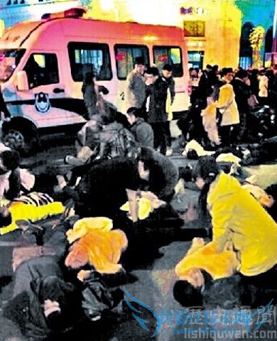 上海外滩踩踏事件 上海外滩踩踏事件