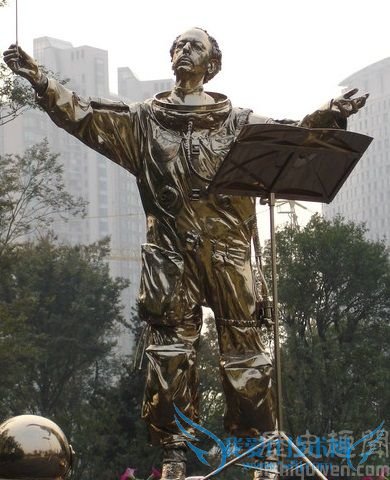 法布尔的一生是怎样的 如何评价法布尔 法布尔的一生是怎样的 如何评价法布尔