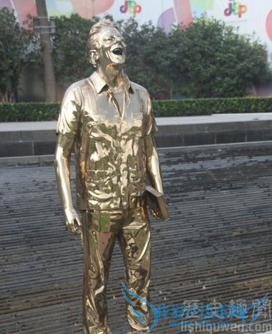 法布尔的一生是怎样的 如何评价法布尔 法布尔的一生是怎样的 如何评价法布尔