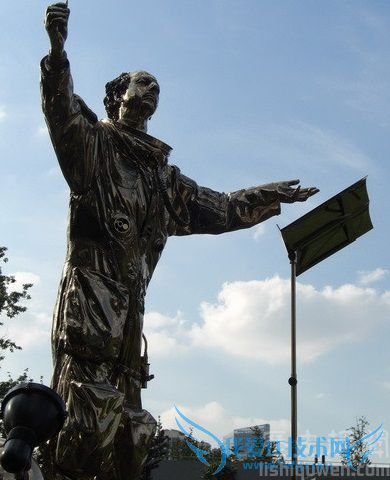 法布尔的一生是怎样的 如何评价法布尔 法布尔的一生是怎样的 如何评价法布尔