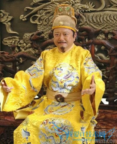 王刚饰演的高洋剧照 王刚饰演的高洋剧照