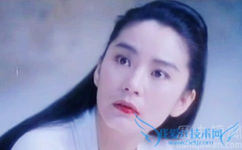 天山童姥喜欢谁 天山童姥和李秋水的关系 天山童姥喜欢谁 天山童姥和李秋水的关系