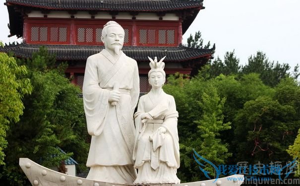 范蠡与西施泛舟雕像 范蠡与西施泛舟雕像