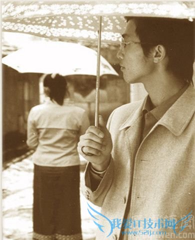 戴望舒简介 戴望舒作品《雨巷》赏析 戴望舒简介 戴望舒作品《雨巷》赏析