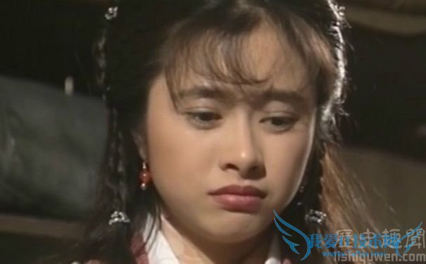 钟灵的养父是谁 钟灵的闪电貂 钟灵的养父是谁 钟灵的闪电貂