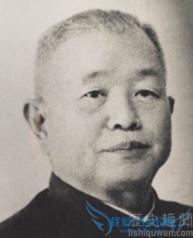 黄镇简介 黄镇夫人朱霖及其子女介绍 黄镇简介 黄镇夫人朱霖及其子女介绍