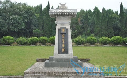 秦始皇陵照片 秦始皇陵照片