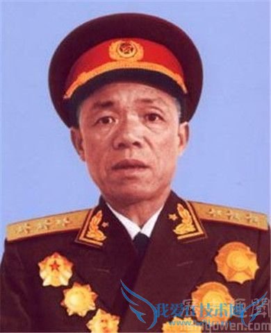 韩先楚简历 韩先楚的夫人子女介绍 韩先楚简历 韩先楚的夫人子女介绍