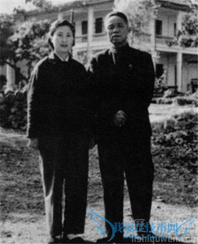 韩先楚简历 韩先楚的夫人子女介绍 韩先楚简历 韩先楚的夫人子女介绍