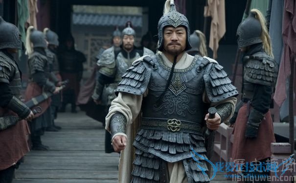 范雨林饰演的孙坚剧照 范雨林饰演的孙坚剧照