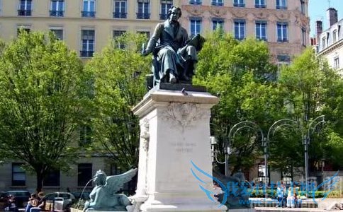 安培雕像 安培雕像