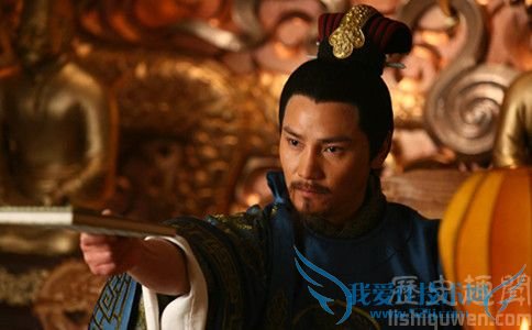 《精忠岳飞》宋高宗剧照 《精忠岳飞》宋高宗剧照