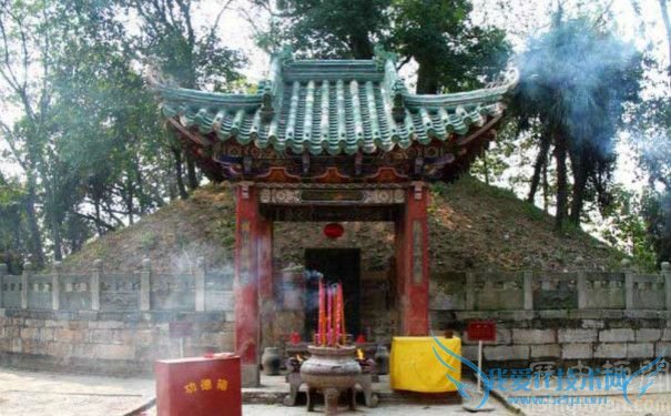 黄忠怎么死的 黄忠被谁杀的 黄忠墓在哪 黄忠怎么死的 黄忠被谁杀的 黄忠墓在哪