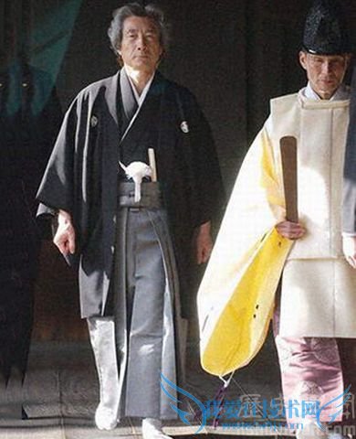 日本前首相小泉纯一郎参拜靖国神社 日本前首相小泉纯一郎参拜靖国神社