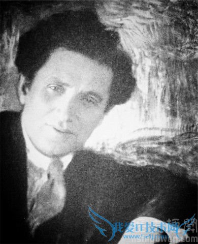 季诺维也夫生涯介绍 对季诺维也夫的评价 季诺维也夫生涯介绍 对季诺维也夫的评价