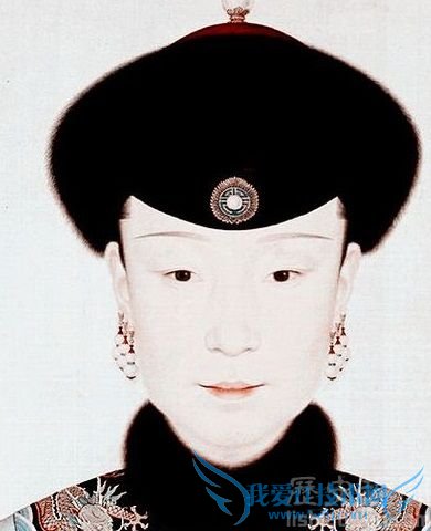 孝贤纯皇后富察氏画像 孝贤纯皇后富察氏画像