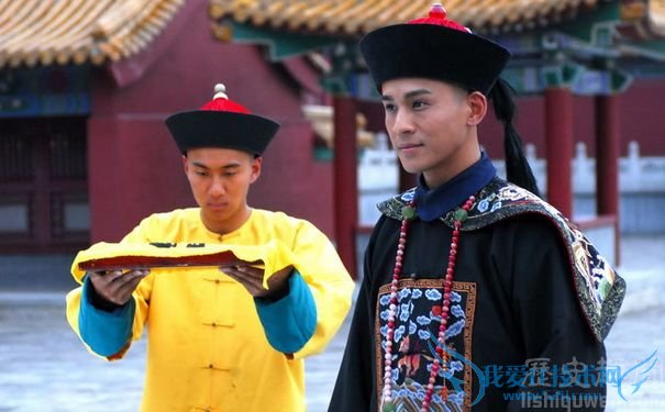 乔振宇扮演的福康安剧照 乔振宇扮演的福康安剧照