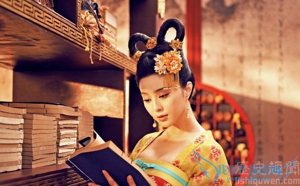 范冰冰饰演的武则天剧照 范冰冰饰演的武则天剧照