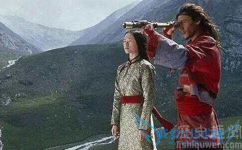 玉娇龙和罗小虎的关系 玉娇龙为什么跳崖 玉娇龙和罗小虎的关系 玉娇龙为什么跳崖