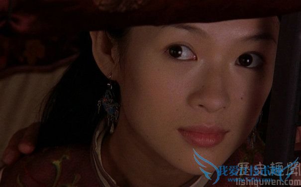 玉娇龙和罗小虎的关系 玉娇龙为什么跳崖 玉娇龙和罗小虎的关系 玉娇龙为什么跳崖