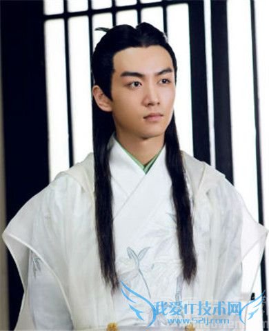 锦毛鼠白玉堂的简介 白玉堂大破冲霄楼 锦毛鼠白玉堂的简介 白玉堂大破冲霄楼