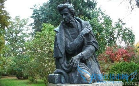 肖邦和贝多芬舒曼巴赫的对比 肖邦和贝多芬舒曼巴赫的对比