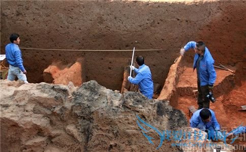 秦始皇陵考古工作照 秦始皇陵考古工作照