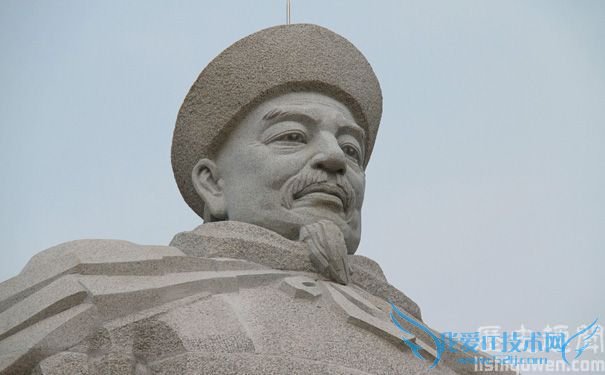 左宗棠雕像 左宗棠雕像