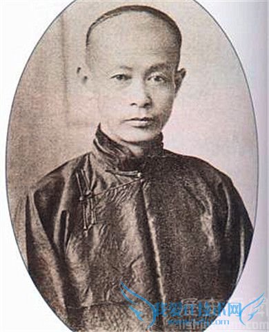 萨镇冰简介 萨镇冰的事迹介绍 萨镇冰简介 萨镇冰的事迹介绍