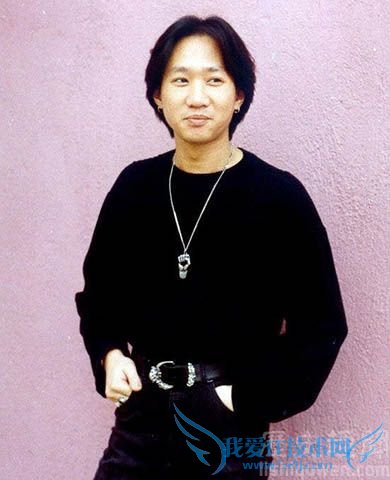 黄家驹的唱功如何 黄家驹的作品有哪些 黄家驹的唱功如何 黄家驹的作品有哪些