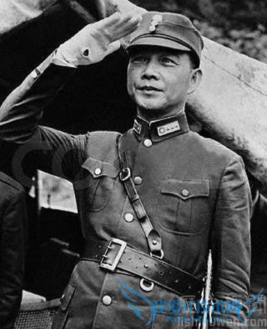 汪精卫敬礼照片 汪精卫敬礼照片