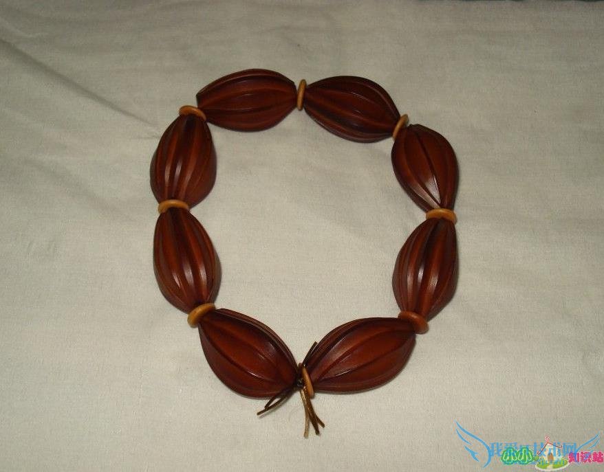 橄榄核手串怎么把玩和保养 橄榄核手串怎么把玩和保养