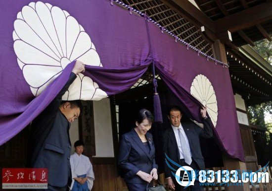 中国海警船巡航钓鱼岛日本阁员公然“拜鬼”