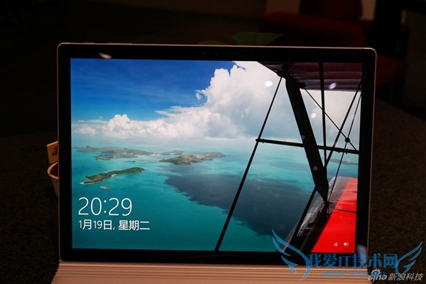 ƸըѣSurface Bookͼͣ걬MBP