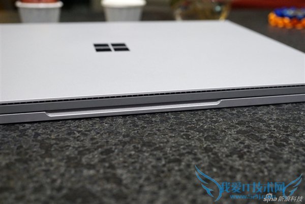 ƸըѣSurface Bookͼͣ걬MBP