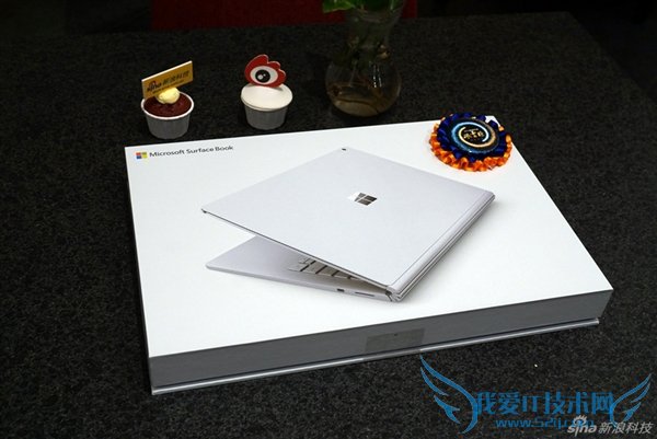 ƸըѣSurface Bookͼͣ걬MBP