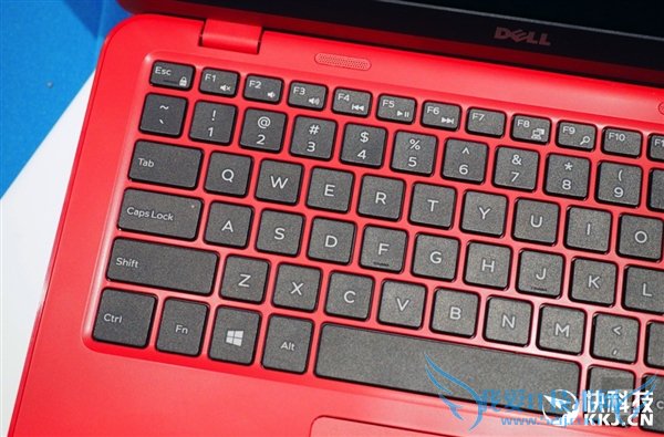 仅1300元 戴尔发超廉价笔记本:竟还带固态盘!