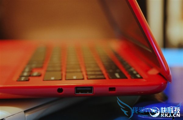 仅1300元 戴尔发超廉价笔记本:竟还带固态盘!