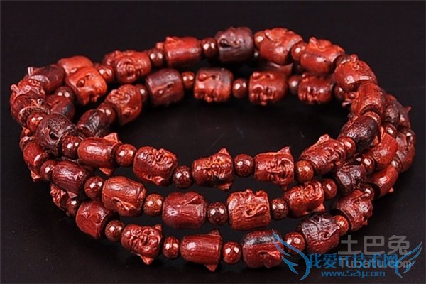 小叶紫檀手链鉴别