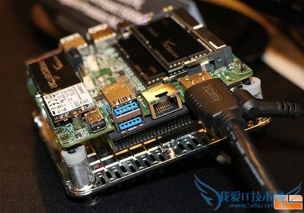 IntelλСӣ15W32GB DDR4