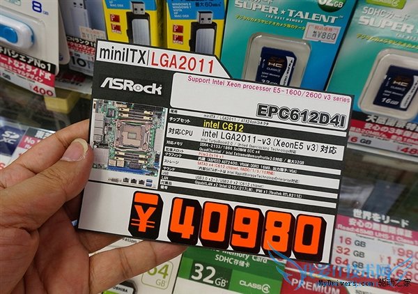 最神奇ITX小板:四条DDR4笔记本条子的X99