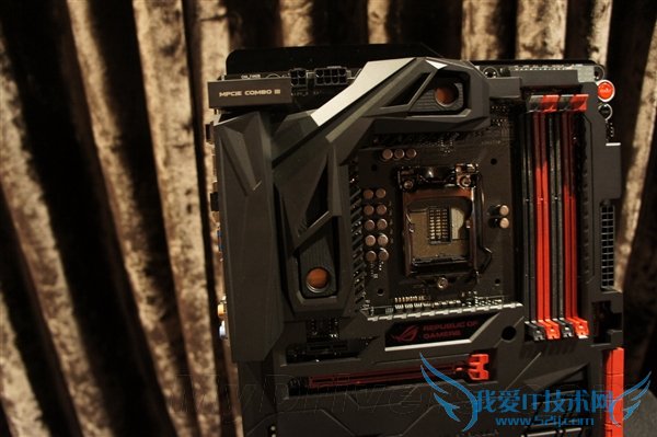 牛B!玩家国度主板三连发:有大有小有AMD