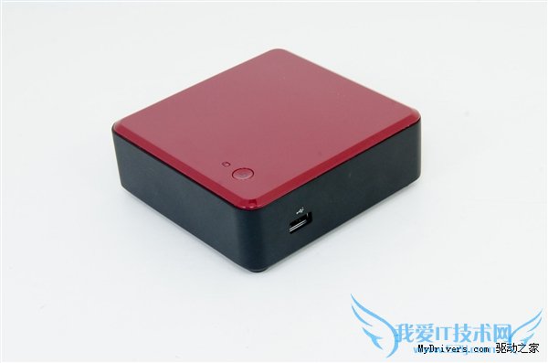 Intel的小盒子:NUC迷你电脑拆解、简测