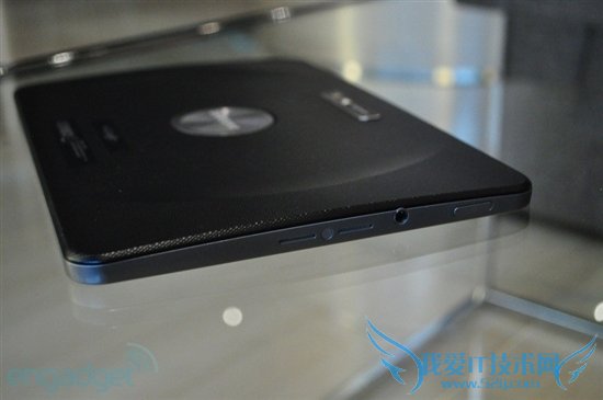 aPadǿ Galaxy Tab 10.1