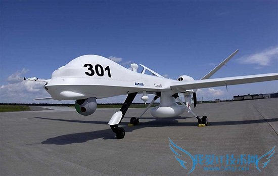 俄罗斯新型电脑 同时控制10架战斗无人机