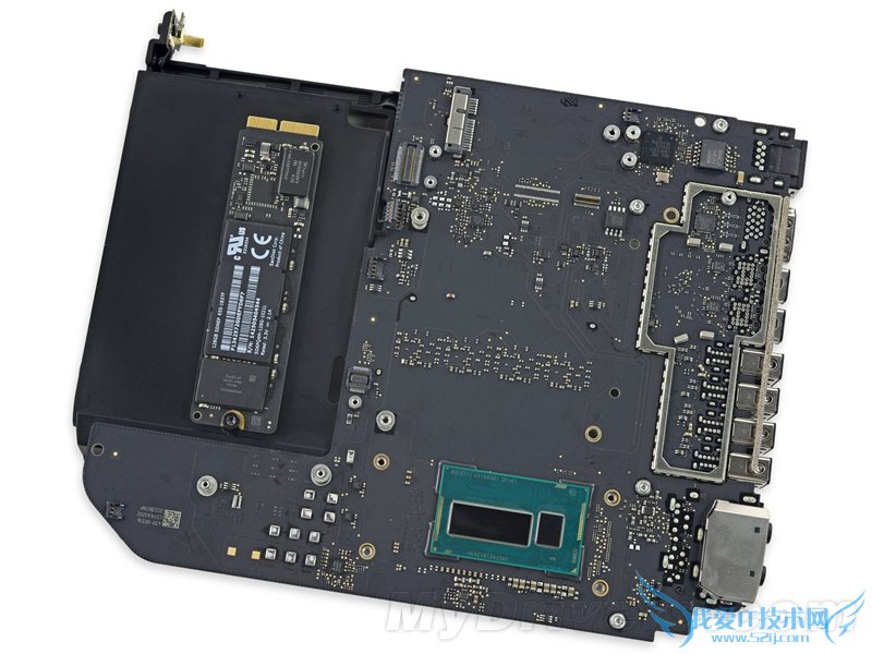 新版Mac mini详细拆解:苹果就不让你升级
