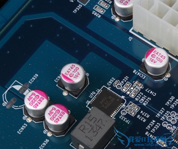 ӳ̩ڿר壺ܶ32HD7970