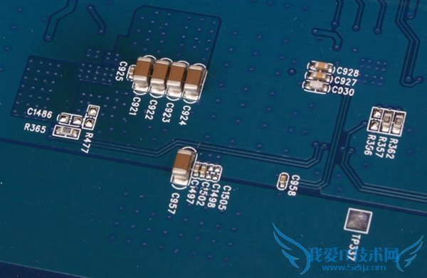 ӳ̩ڿר壺ܶ32HD7970