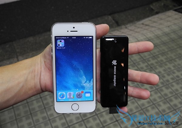 U盘?这是地球上最小的PC!