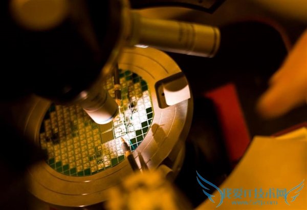 GlobalFoundries7nm\14nm